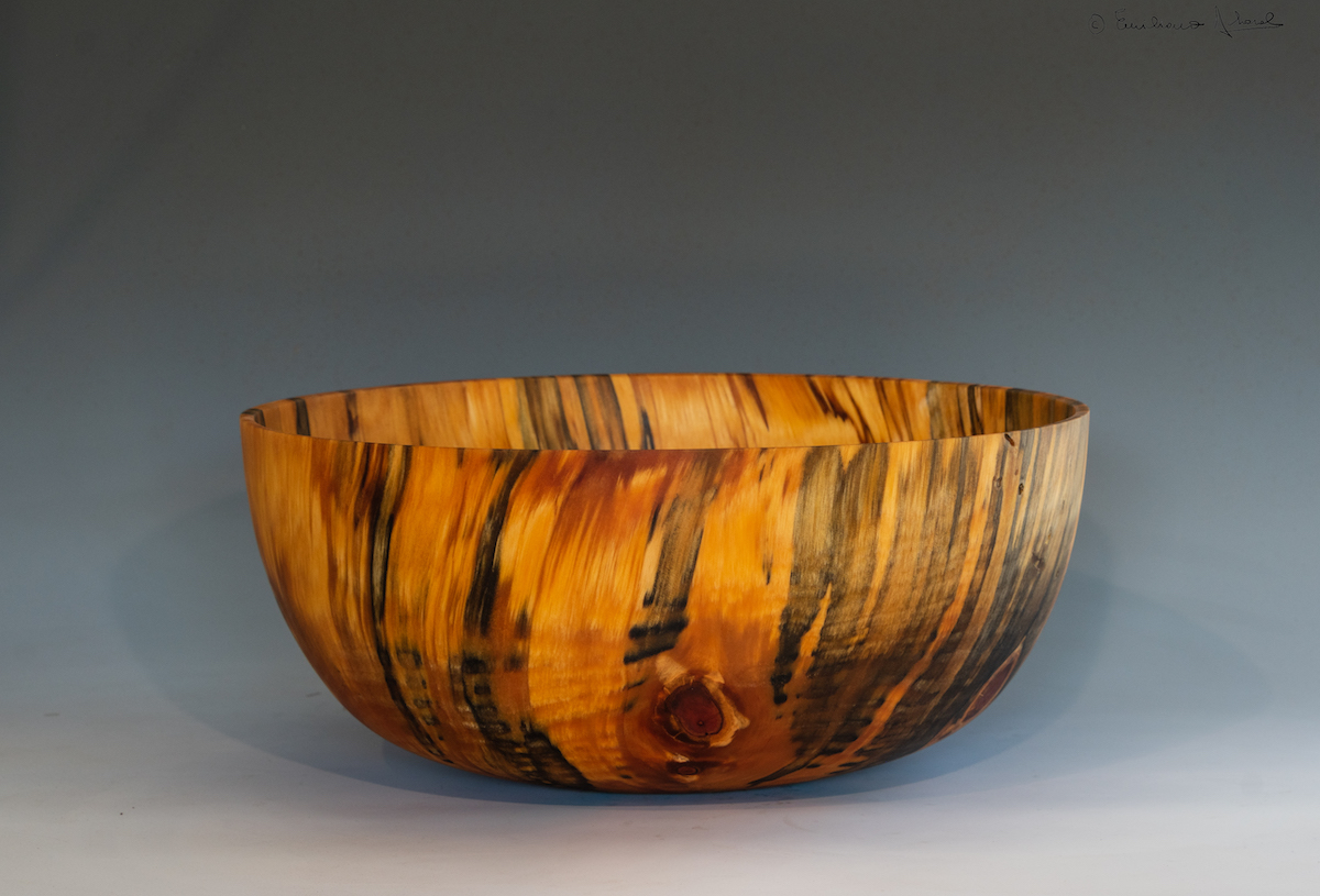 15 in wide Cook Pine bowl   15 in wide Cook Pine bowl